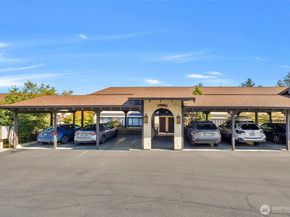 17904 23rd Lane NE E301, Seattle WA 98155