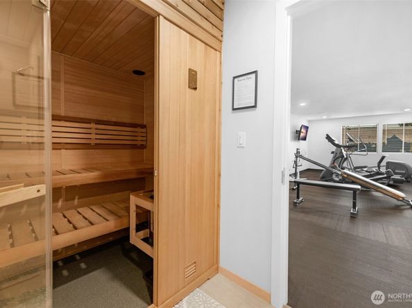 17904 23rd Lane NE E301, Seattle WA 98155