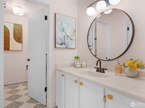 17904 23rd Lane NE E301, Seattle WA 98155