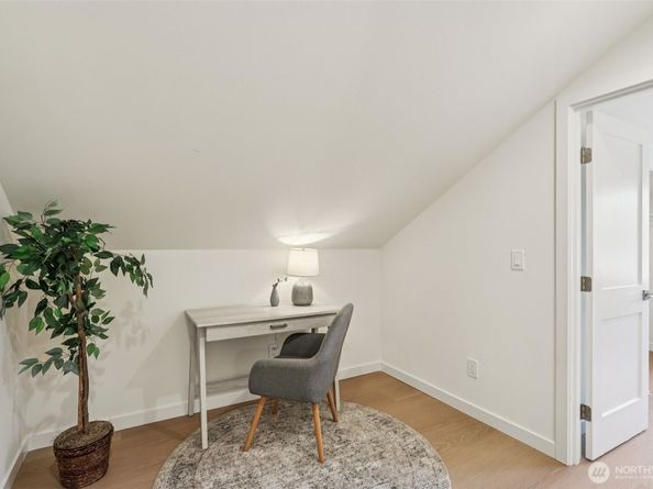 316 N 117th Street, Seattle WA 98133