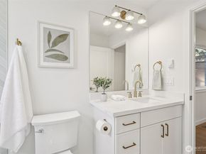 316 N 117th Street, Seattle WA 98133