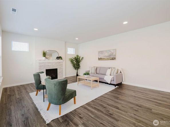 2074 NW Winterset Lane, Silverdale WA 98383