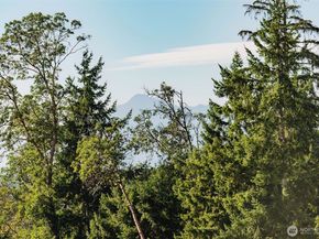 2074 NW Winterset Lane, Silverdale WA 98383