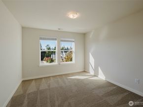 2074 NW Winterset Lane, Silverdale WA 98383