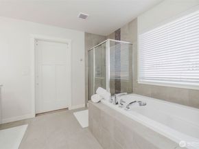 2074 NW Winterset Lane, Silverdale WA 98383