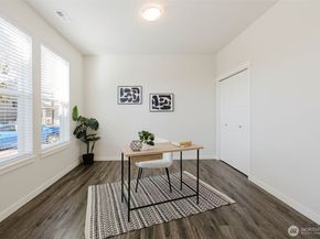 2074 NW Winterset Lane, Silverdale WA 98383