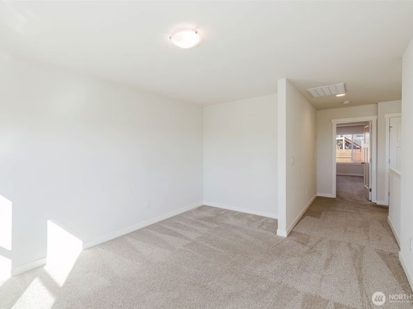 2074 NW Winterset Lane, Silverdale WA 98383