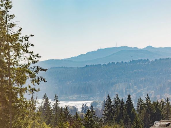 2074 NW Winterset Lane, Silverdale WA 98383