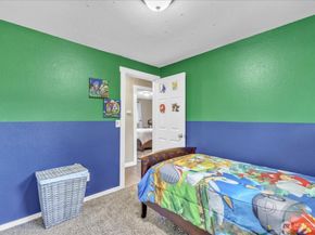 31212 9th Avenue S, Federal Way WA 98003