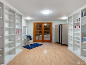 14855 Phelps Road NE, Bainbridge Island WA 98110