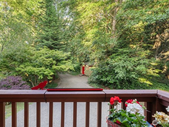 14855 Phelps Road NE, Bainbridge Island WA 98110