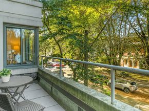 1105 Spring Street 205, Seattle WA 98104