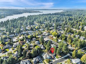 3131 112Th Avenue SE, Bellevue WA 98004