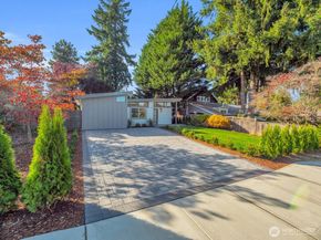 3131 112Th Avenue SE, Bellevue WA 98004