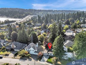3131 112Th Avenue SE, Bellevue WA 98004