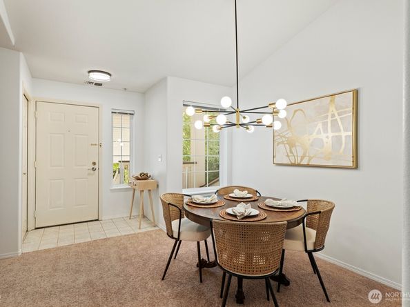 17204 123rd Place NE N304, Bothell WA 98012