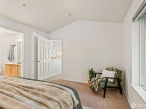 17204 123rd Place NE N304, Bothell WA 98012