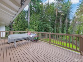 17429 NE 10th Street, Bellevue WA 98008