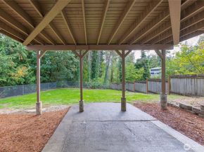 17429 NE 10th Street, Bellevue WA 98008