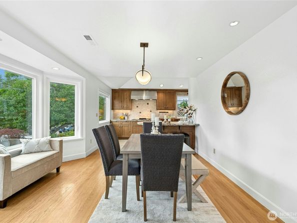 3615 41st Avenue W, Seattle WA 98199