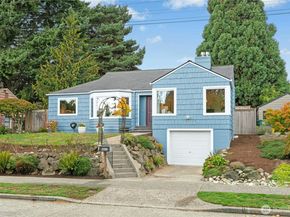 3615 41st Avenue W, Seattle WA 98199