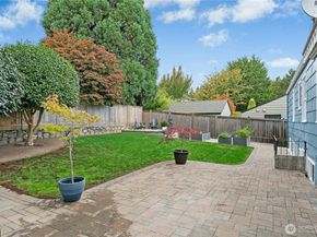 3615 41st Avenue W, Seattle WA 98199
