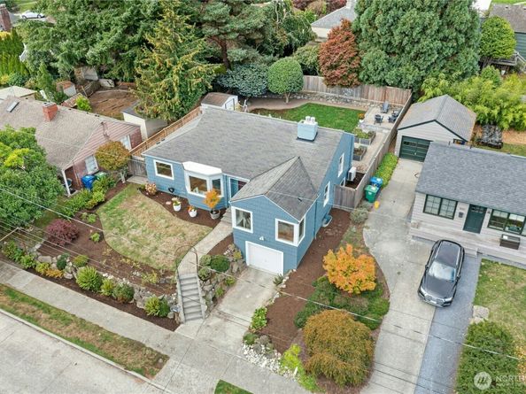 3615 41st Avenue W, Seattle WA 98199