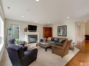 5418 165th Place SW, Lynnwood WA 98037