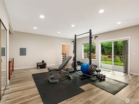 5418 165th Place SW, Lynnwood WA 98037