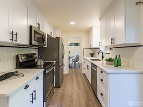 1647 N 130th Street, Seattle WA 98133