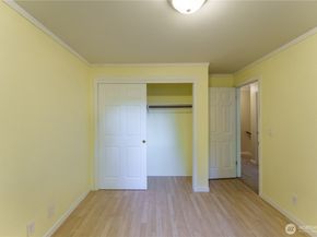 1647 N 130th Street, Seattle WA 98133