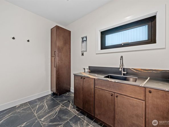 15904 12th Place W, Lynnwood WA 98087