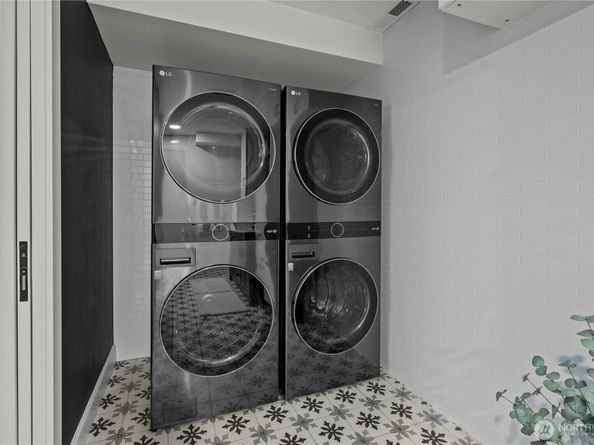 8732 209th Place SW, Edmonds WA 98026