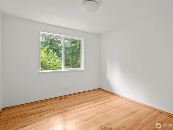 8732 209th Place SW, Edmonds WA 98026