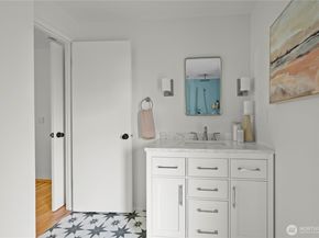 8732 209th Place SW, Edmonds WA 98026