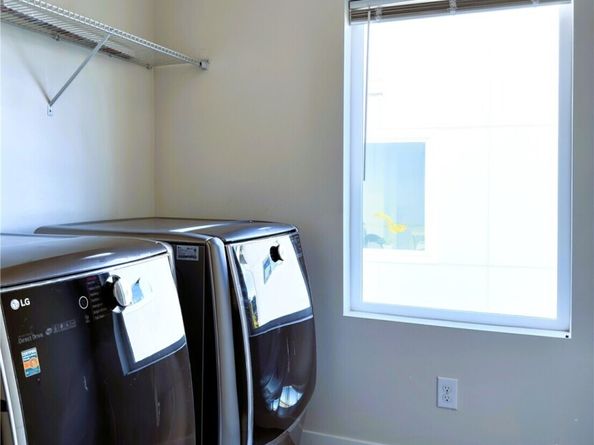 9849 6th Place SE, Seattle WA 98106