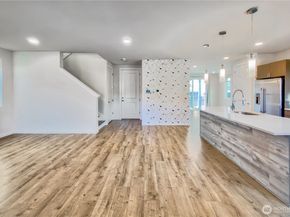 9849 6th Place SE, Seattle WA 98106