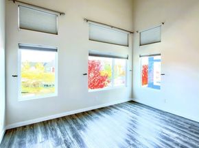 9849 6th Place SE, Seattle WA 98106