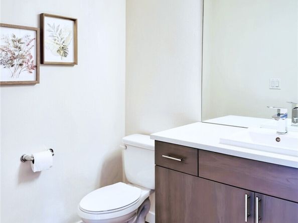 9849 6th Place SE, Seattle WA 98106