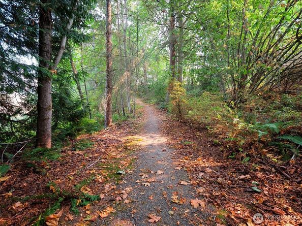 22561 SE 42nd Terrace 2211, Issaquah WA 98029