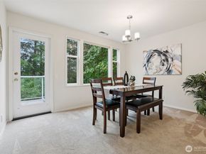 22561 SE 42nd Terrace 2211, Issaquah WA 98029