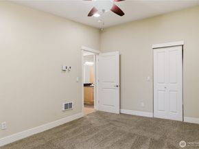 21305 48th Avenue W B212, Mountlake Terrace WA 98043