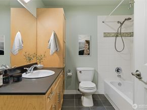 21305 48th Avenue W B212, Mountlake Terrace WA 98043