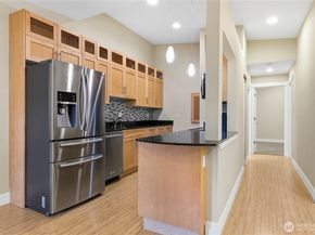 21305 48th Avenue W B212, Mountlake Terrace WA 98043