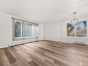 1302 Chestnut Street 2, Everett WA 98201