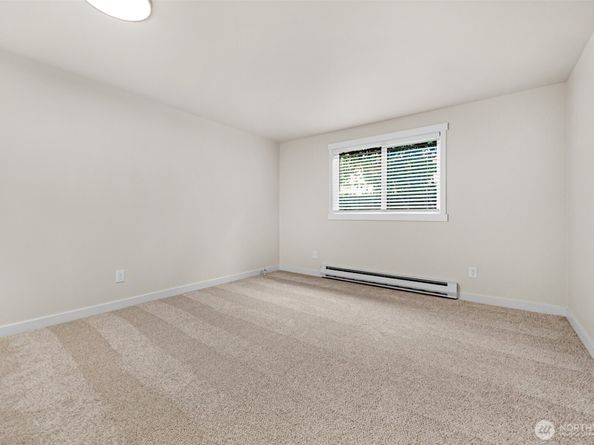 1302 Chestnut Street 2, Everett WA 98201