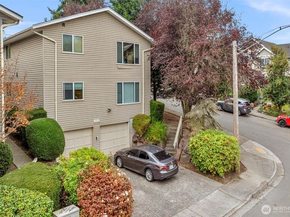 1302 Chestnut Street 2, Everett WA 98201