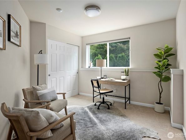 5731 186th Place SW A, Lynnwood WA 98037