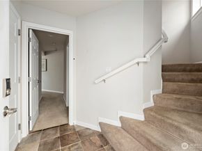 5731 186th Place SW A, Lynnwood WA 98037