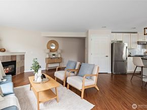 5731 186th Place SW A, Lynnwood WA 98037